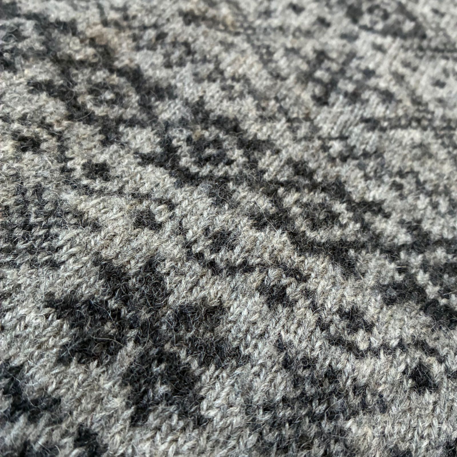 JAMIESONS / JOURNAL STANDARD relume取扱 フェアアイル 総柄 クルー