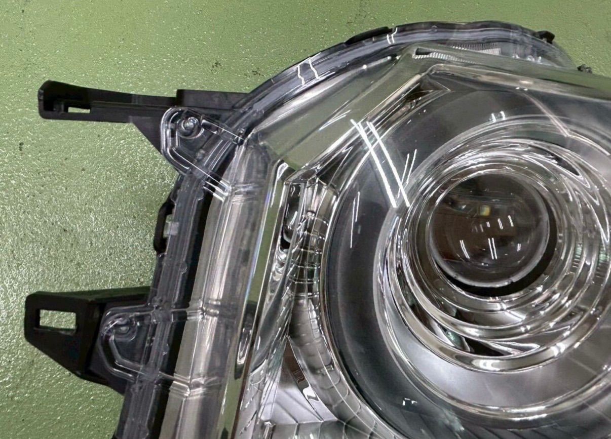 車 2510-84 ホンダ N-BOX JF3 JF4 純正 左 LED ヘッドライト ヘッド 