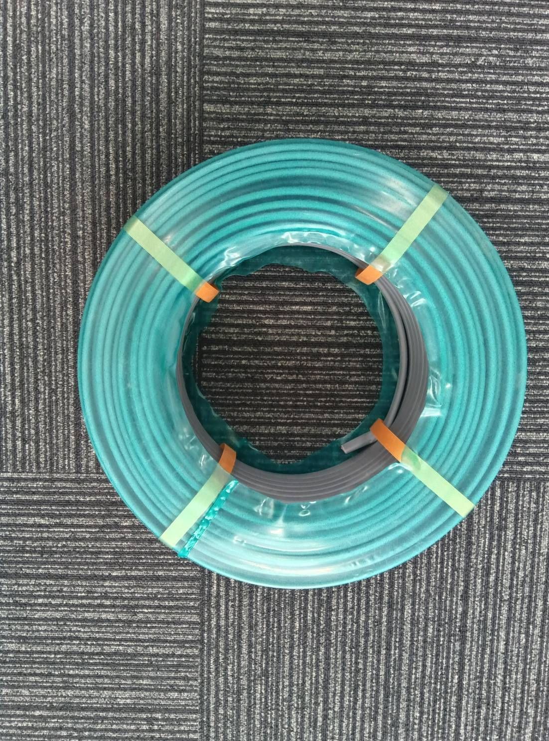 ポリエチレン絶縁耐熱性ポリエチレンシースケーブル平形