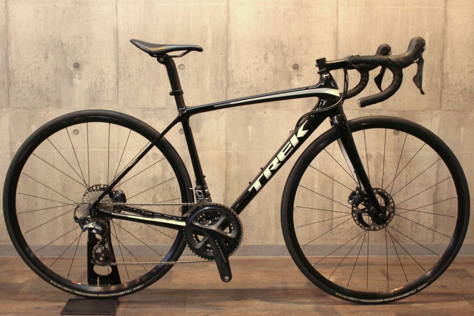 トレック TREK エモンダ Emonda SL 6 DISC 2020 アルテグラ R 8020 11 S カーボン ロードバイク