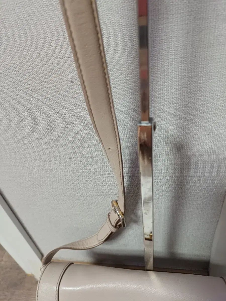 MCM エム シー 状態良し良し shop取引では対象外 アイボリー