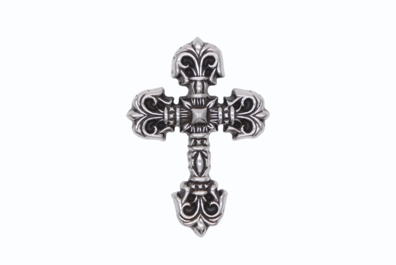 CHROME HEARTS クロムハーツ PNDT CH CRS SML W フィリグリークロス XS ペンダントトップ 重量約21 5 g 4 b 009911