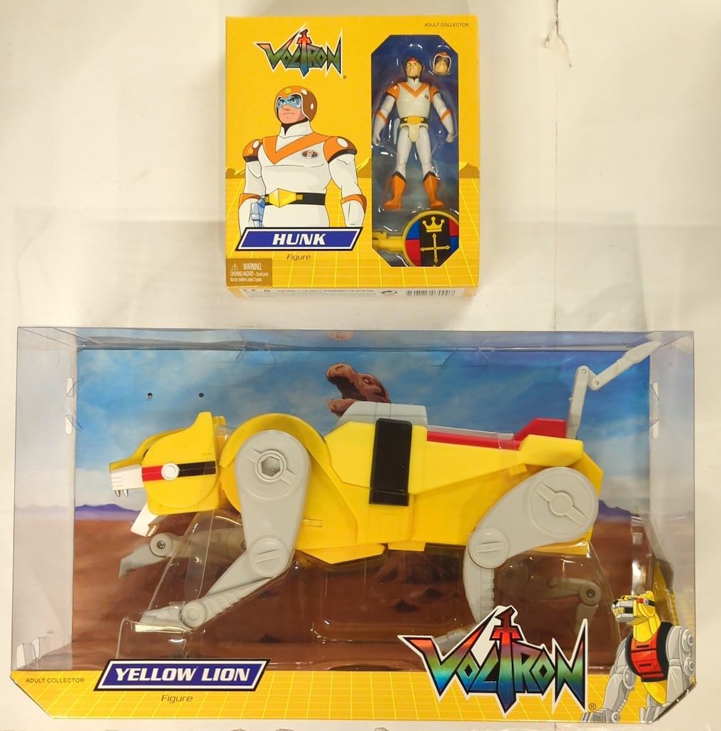 MATTEL VOLTRON DEFENDER OF THE UNIVERSE YELLOW LION HUNK
