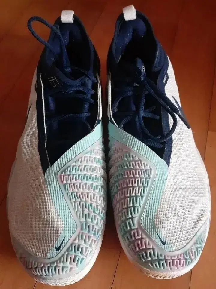 ナイキ コート リアクト Vapor テニスシューズ