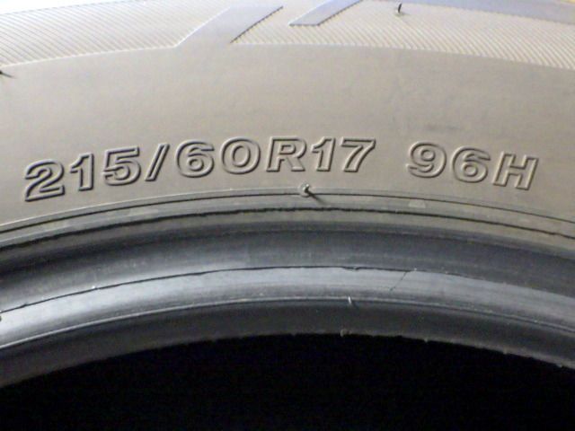  M 182 製造 約8部山 BS LUFT RVII 215 60 R 17 4本 13インチ サマータイヤ ノーマルタイヤ