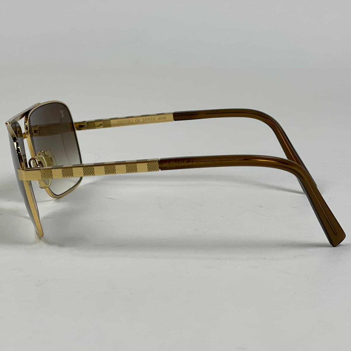 ルイヴィトン サングラス アティテュード パイロット ゴールド　Z0259U サングラス・アティテュード S00｜ルイ・ヴィトン 公式サイト - Z0259U