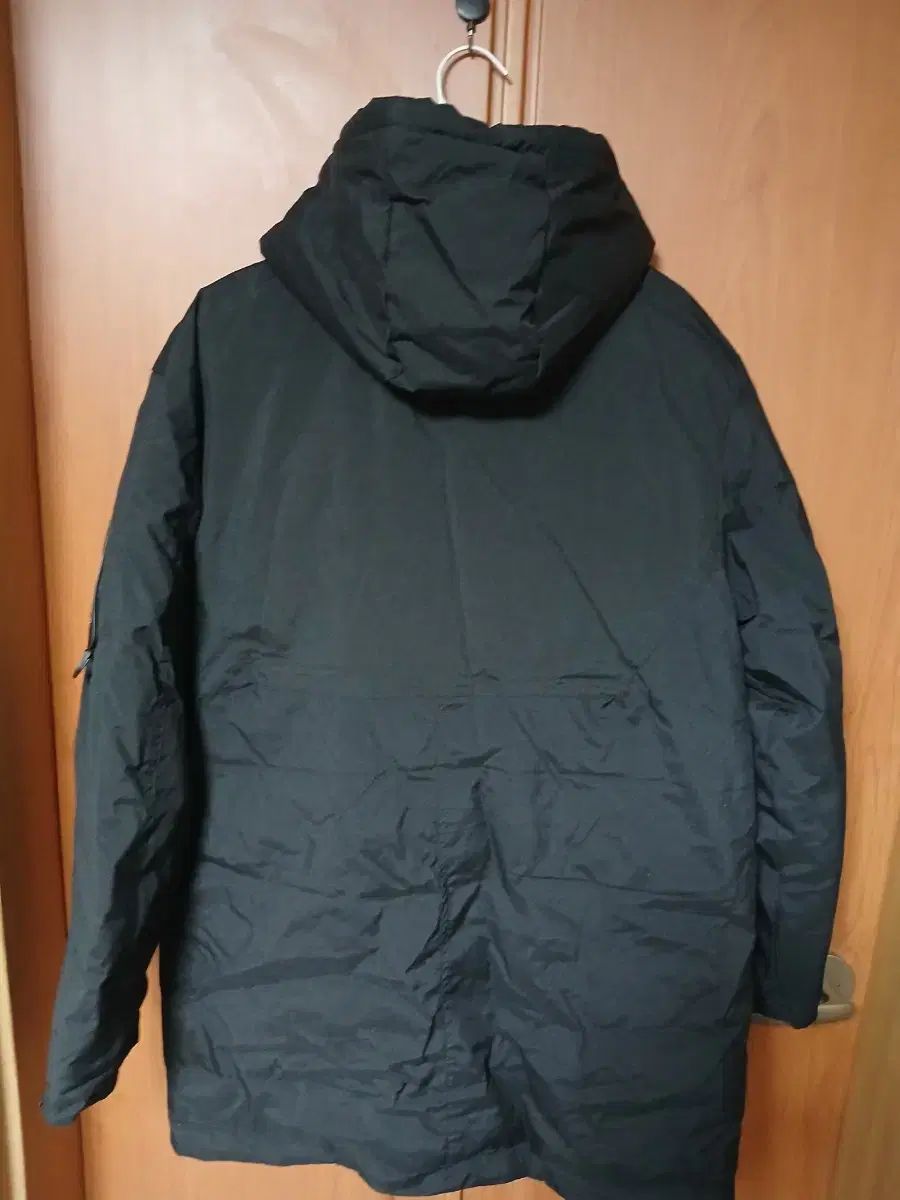 Jeep ジープ ブラック フード ダウン アウター