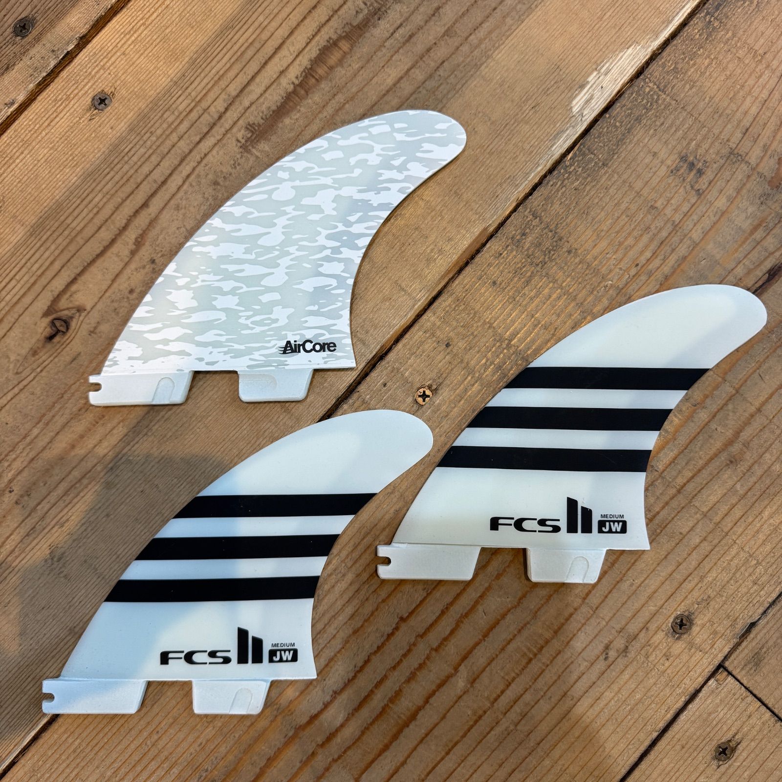 FCS2 JW エアコア ジュリアン
JULIAN WILSON Mサイズ FCS FCS2 JW PC AIR CORE TRI FINS/ FCSII エフシーエス2 ジュリアン