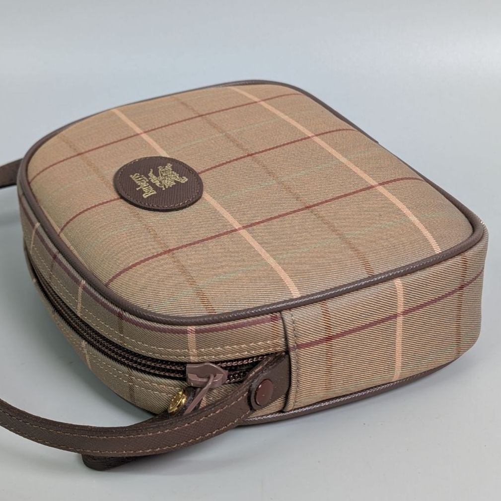 未使用 バーバリーズ ノバチェック キャンバス レザー ショルダー