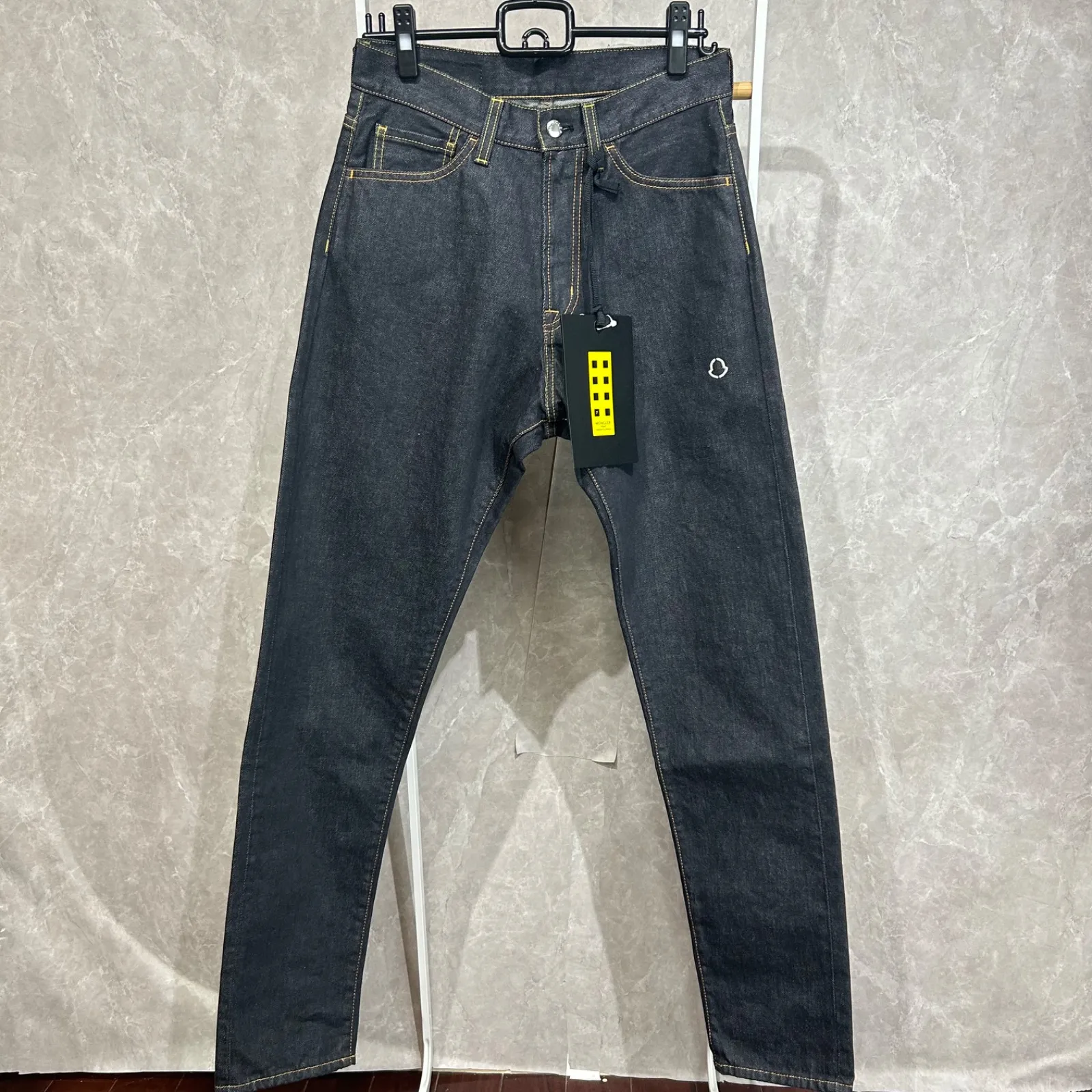 タグ付き モンクレール フラグメント ブラックデニムパンツ サイズ48 サイズ48(M-L)新品□モンクレールx FRAGMENTデニムパンツ メンズ