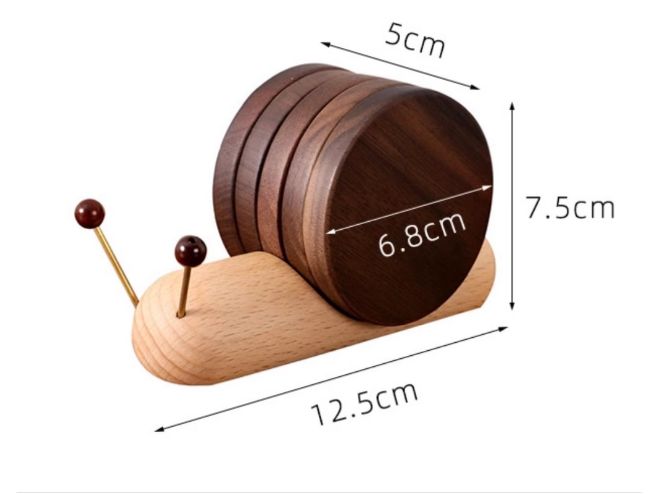 カタツムリのコースター無垢材のコースターコースターキャラクターのぬいぐるみの置物をたくさん飾ります磁石吸着動物のコースター