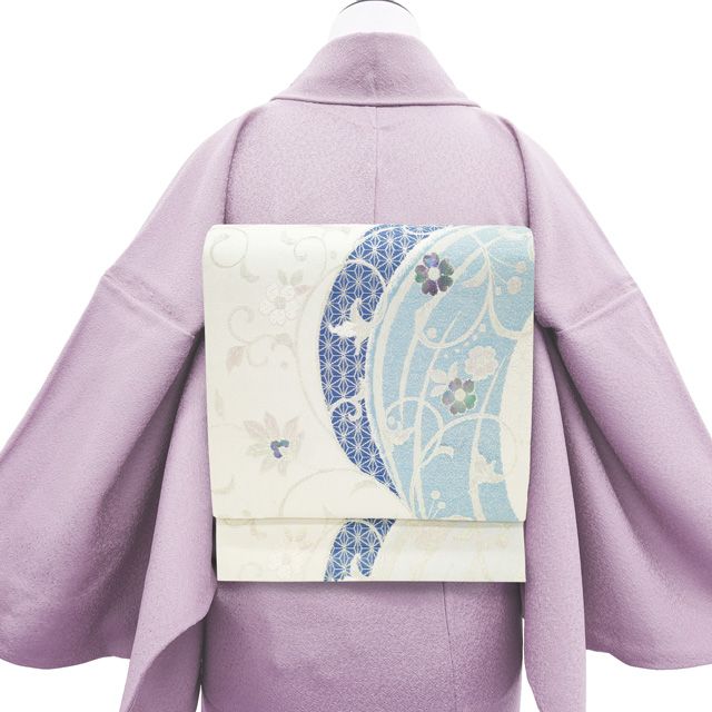 袋帯 フォーマル リサイクル 正絹 京都 西陣 金華山織 螺鈿箔 白 水色 青 花唐草 麻の葉 エレガント 美しいデザイン 春 秋 冬 上質 仕立て上がり みやがわ sb 54884