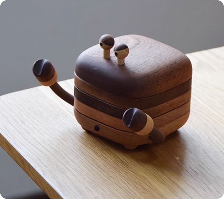 木製キャラクター風スマホスタンド 無垢材無漆大きな目をにらんでかわいい小蟹コースター功夫茶茶託断熱マットポット置物