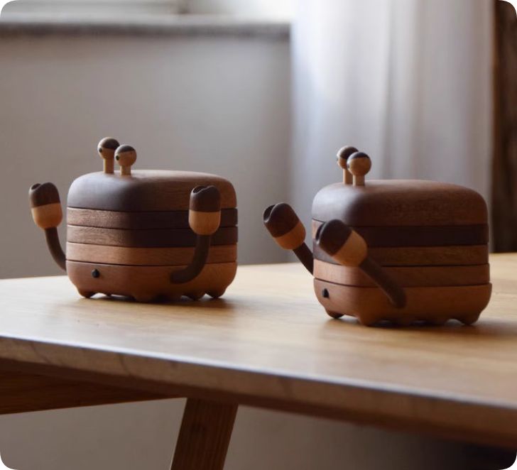木製キャラクター風スマホスタンド 無垢材無漆大きな目をにらんでかわいい小蟹コースター功夫茶茶託断熱マットポット置物