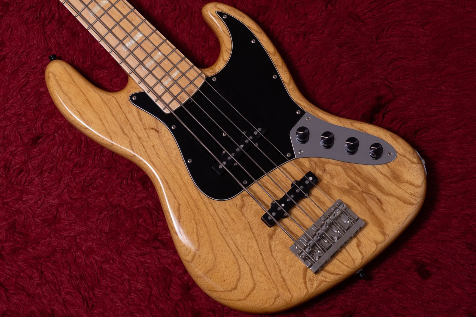 Sadowsky | Metroline UV 70 MW 5 NAT 2010 4.605 kg M 3051 GIB横浜