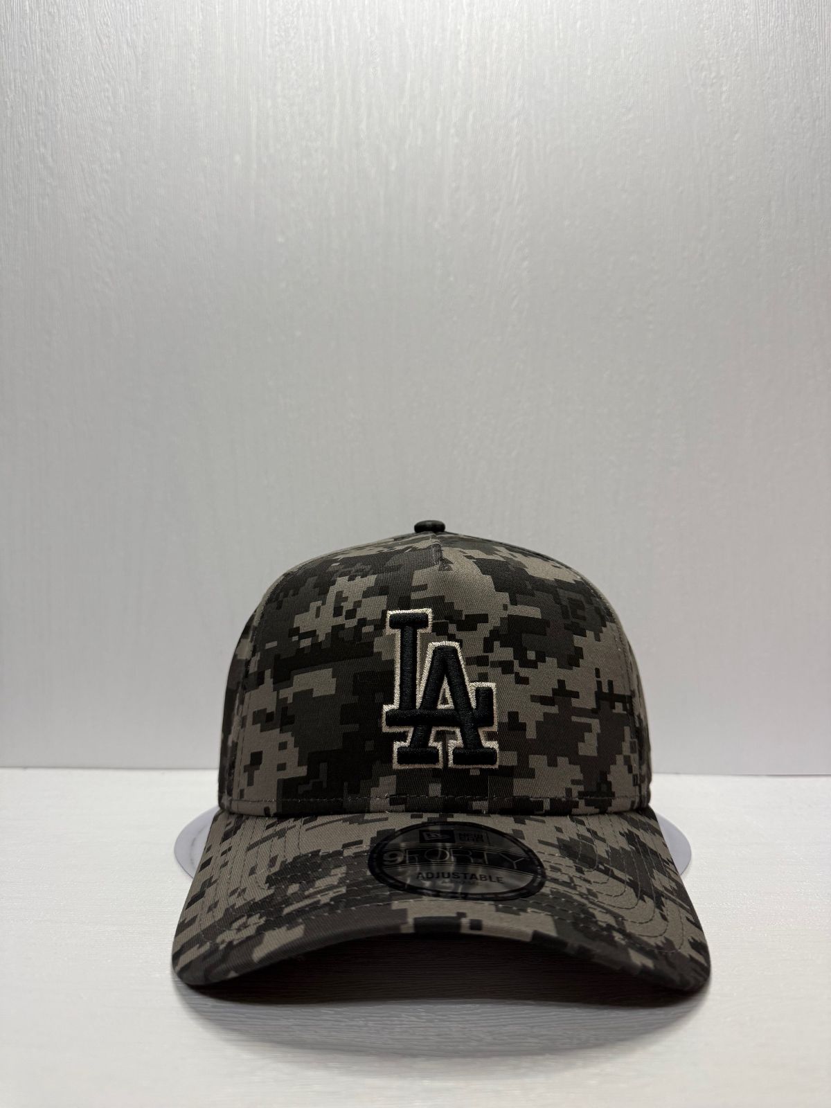 Newera ロサンゼルスドジャース デジタルカモ 9 forty A-FRAME スナップバックキャップ ブラック