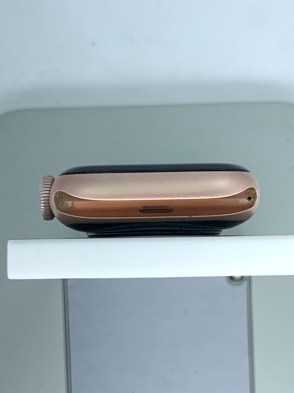 画面キズ有 バッテリー劣化 Apple Watch Series 6 GPSモデル 40 mm アルミケース ゴールド