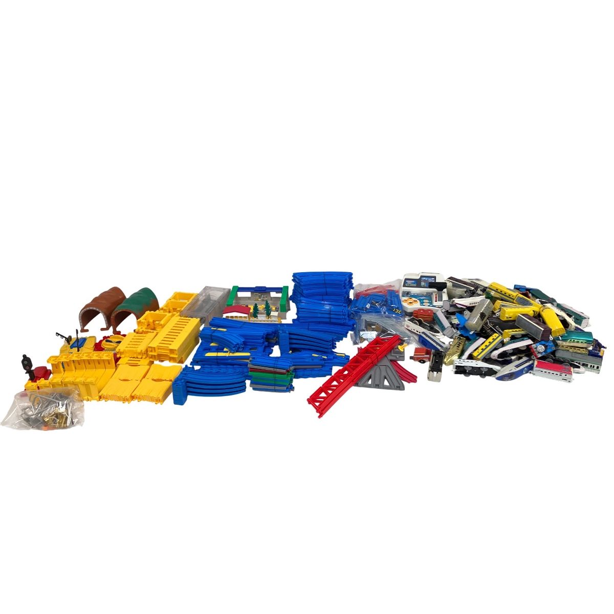 TAKARA TOMY プラレール マスコン 車両 レール 駅 信号など おまとめ おもちゃ タカラトミー