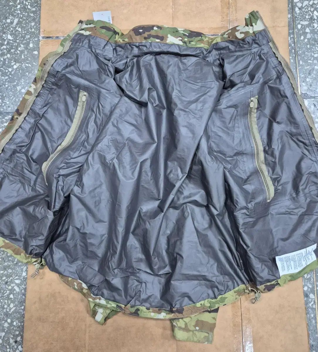  ミリタリー 3世代 レベル6 OCP マルチカム 新モデル GORE TEX ミディアム Regular その他 アウター