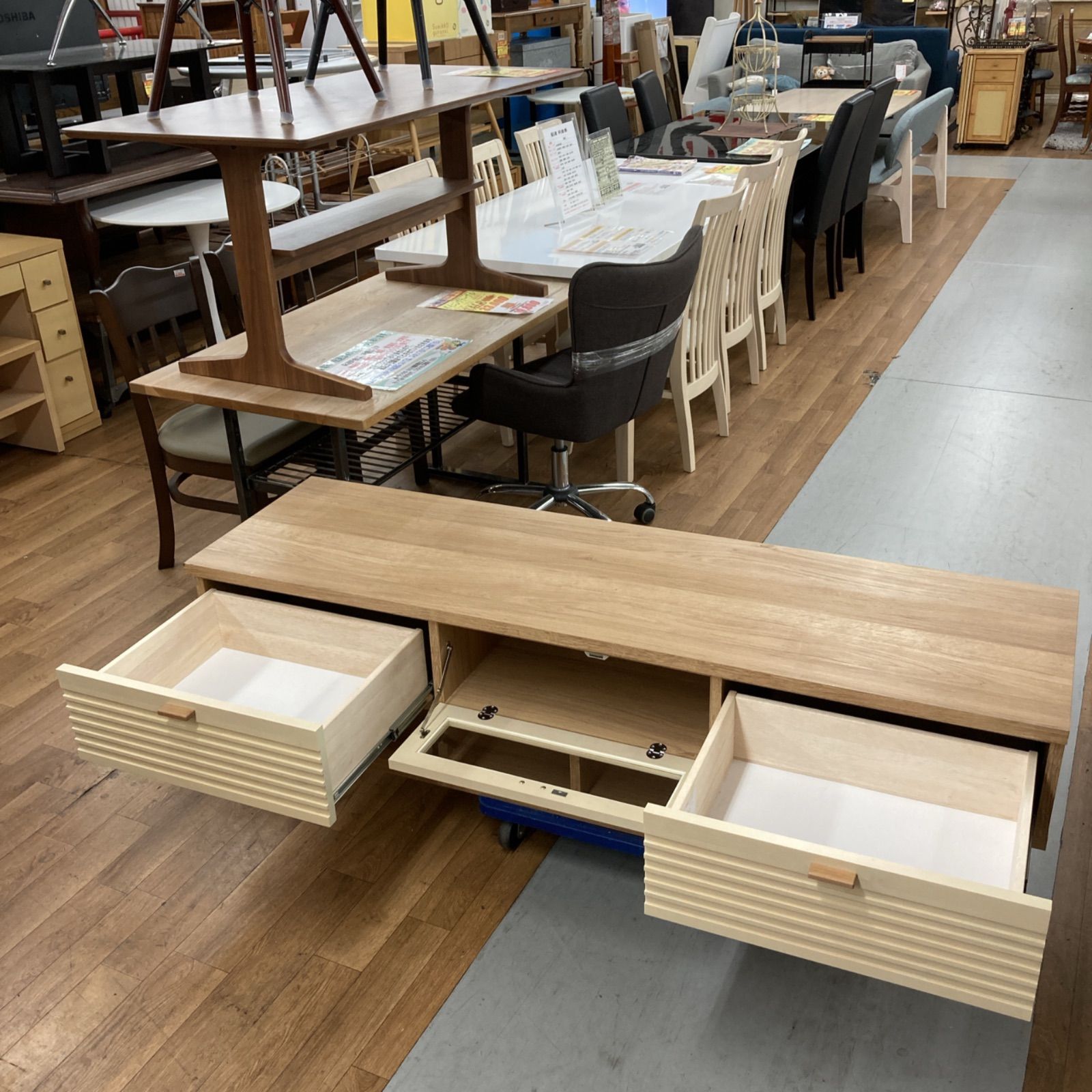 名古屋市近郊送料設置無料⭐S352 ⭐ フランフラン バルス ローボード 