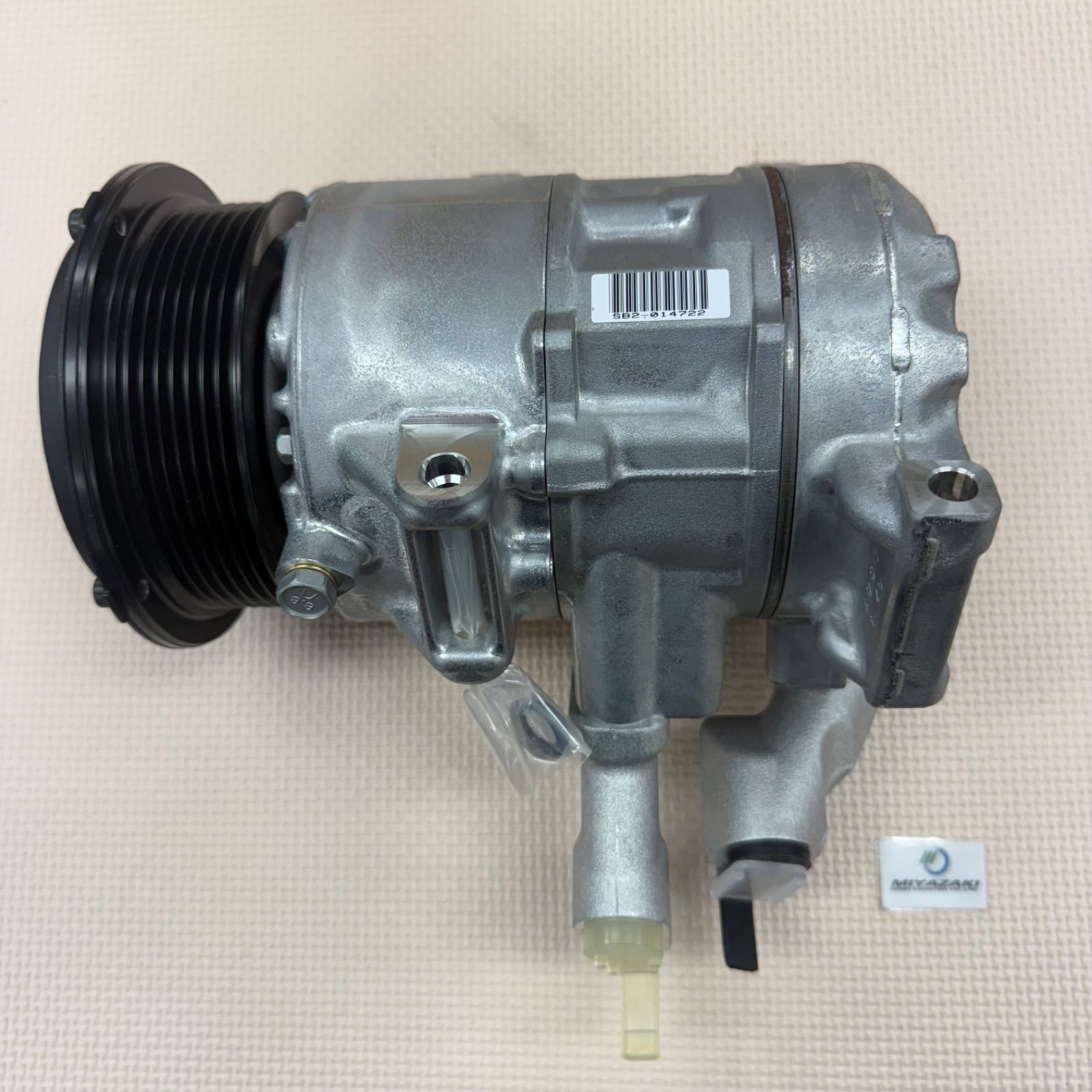 スズキ INK リビルト エアコンコンプレッサー 未使用 DTC