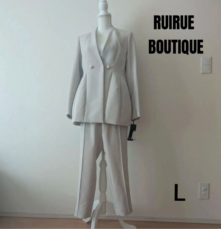 ♥タグ付 ルイルエブティック ノーカラーコクーンペプラムスリムパンツスーツ Lサイズ アイボリー