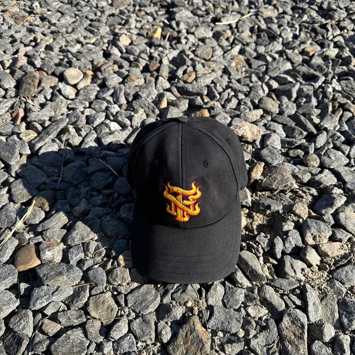 no fear flame logo cap