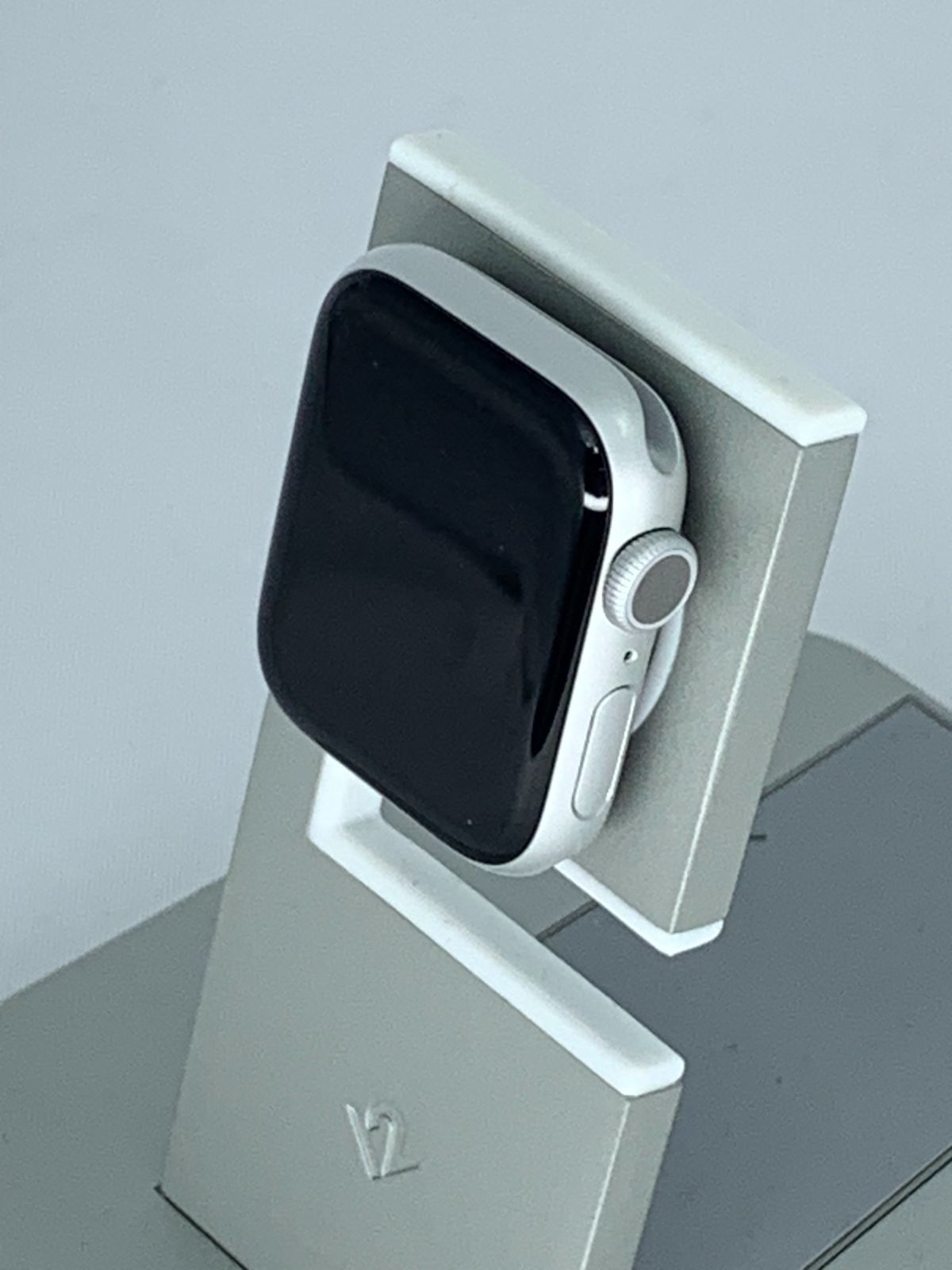 画面キズ有 バッテリー劣化 Apple Watch Series 6 GPSモデル 40 mm アルミケース シルバー