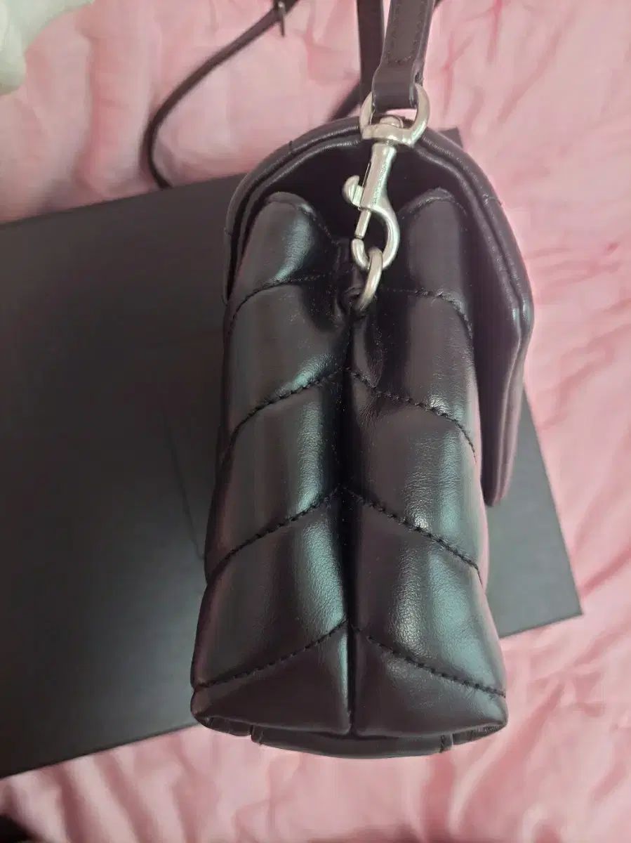 サンローランマトラッセシルバー バッグクロスバック