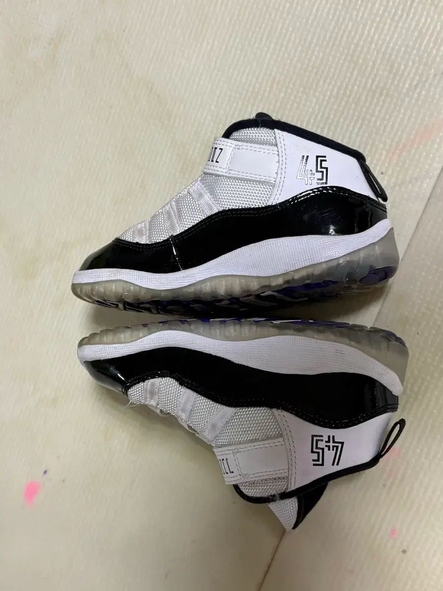 ジョーダン11 レトロ 150 2回着用 状態良し