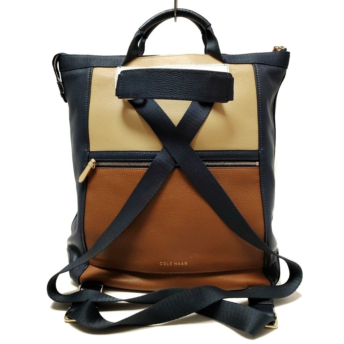 【美品】COLE HAAN ブラウン レザー リュック　定価46,200円 COLE HAAN(コールハーン) リュックサック - ネイビー×ブラウン×マルチ