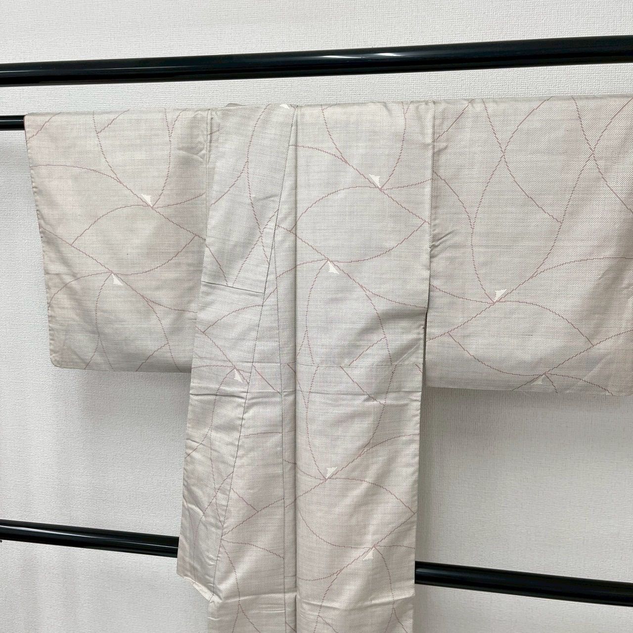 丸宮織物 上品な絣柄