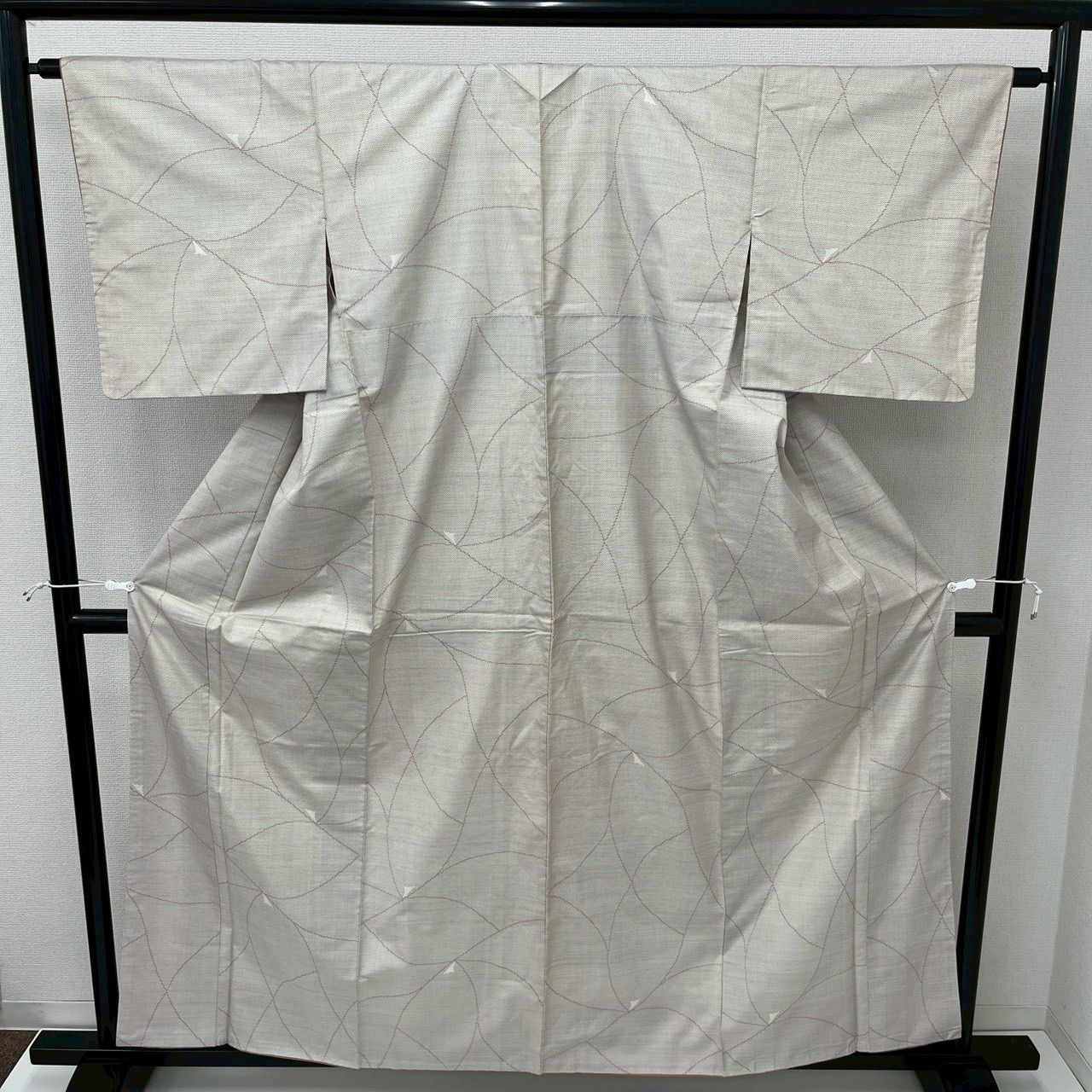 本場白大島紬 丸宮織物 上品な絣柄 しなやか生地 正絹 MK-2064