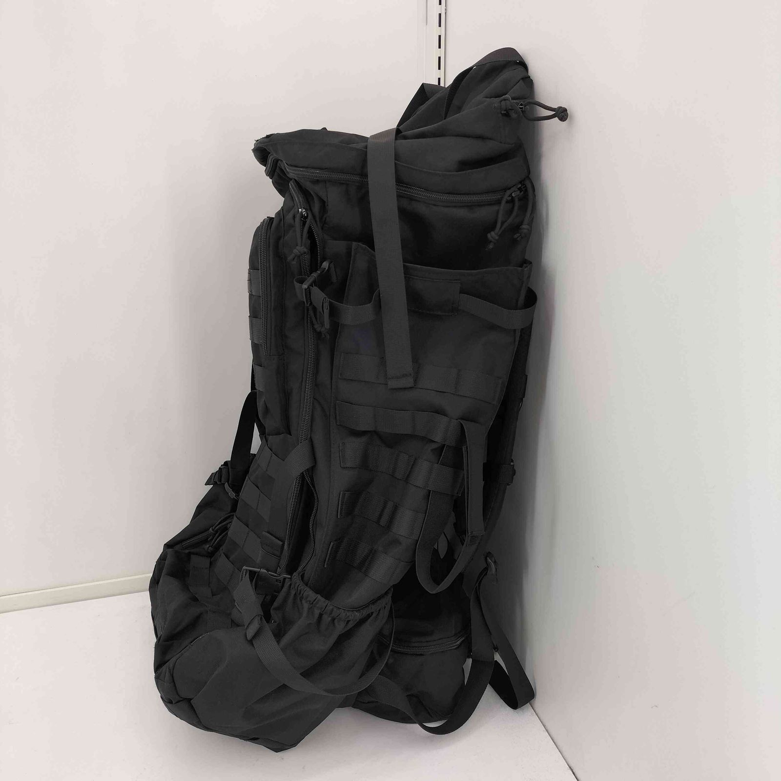 USED古着(ユーズドフルギ) {{Mardingtop}} タクティカル 大容量 ミリタリーバックパック リュック メンズ  60/70【中古】【ブランド古着バズストア】 ユーズドフルギ USED古着 タクティカル 大容量 ミリタリーバックパック