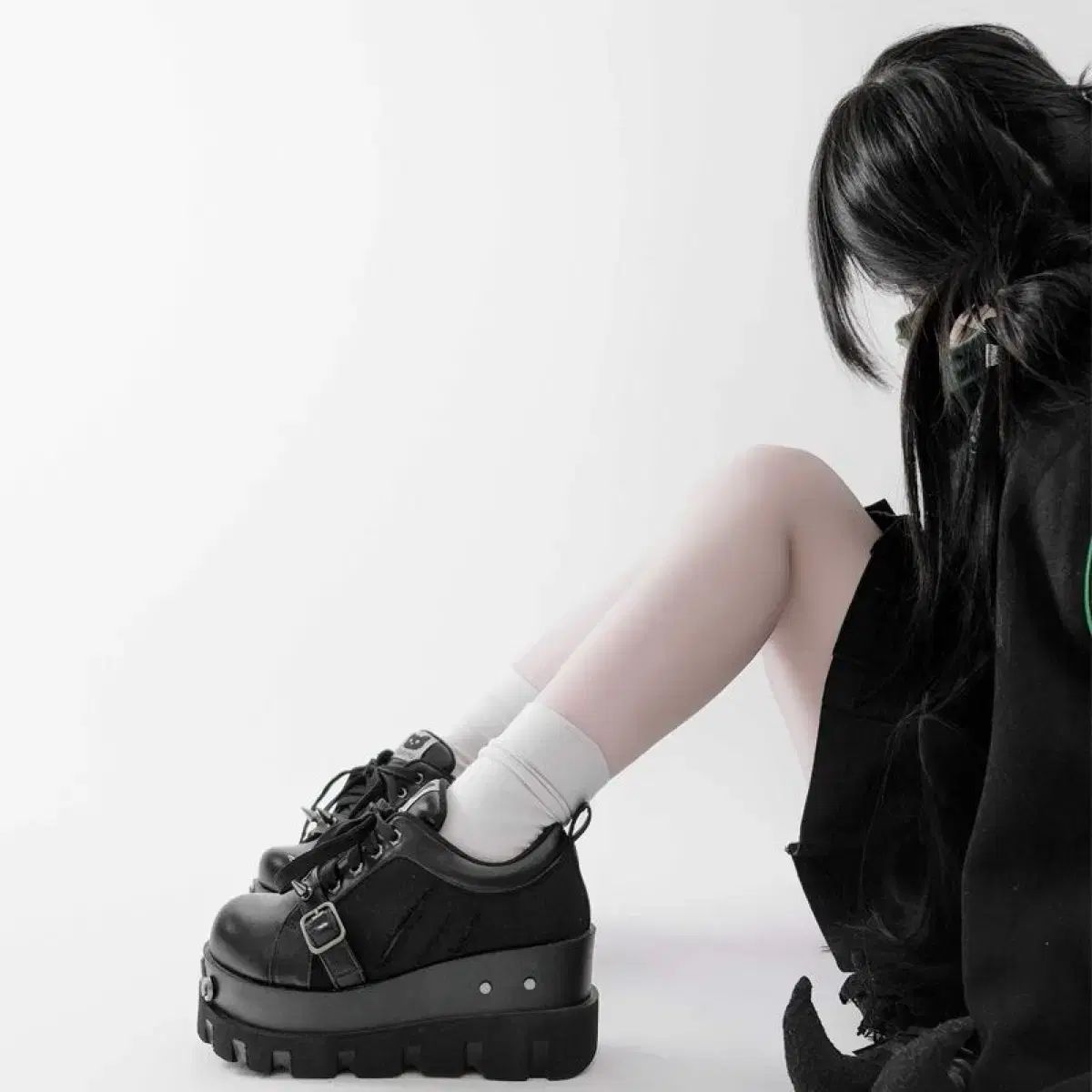 リベット トールフラットフォーム