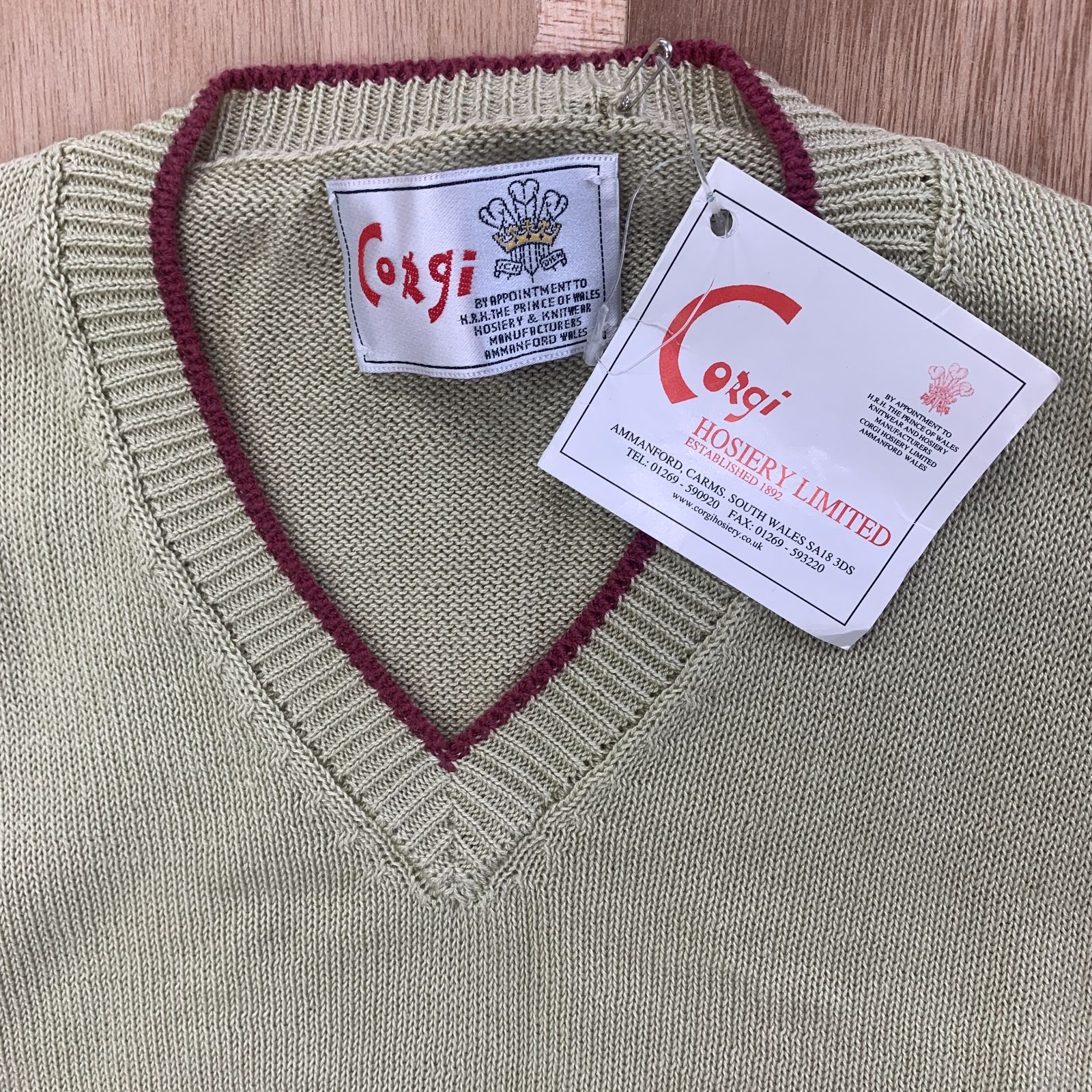 ♥ Corgi コーギ Mサイズ 英国製 半袖コットンニット アーガイル柄 Vネック 高品質 ロイヤルワラント レトロ