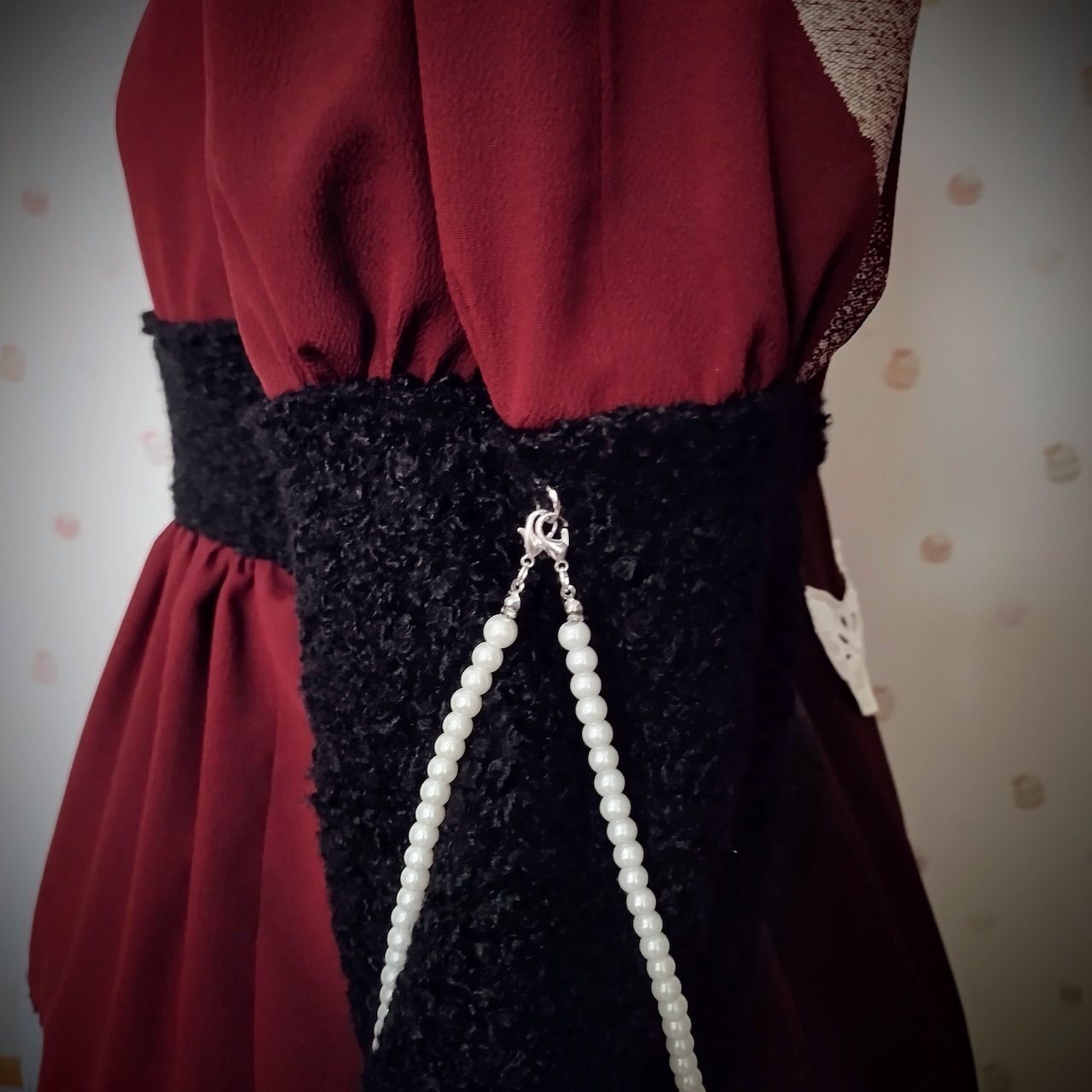 着物リメイク 古を眺める