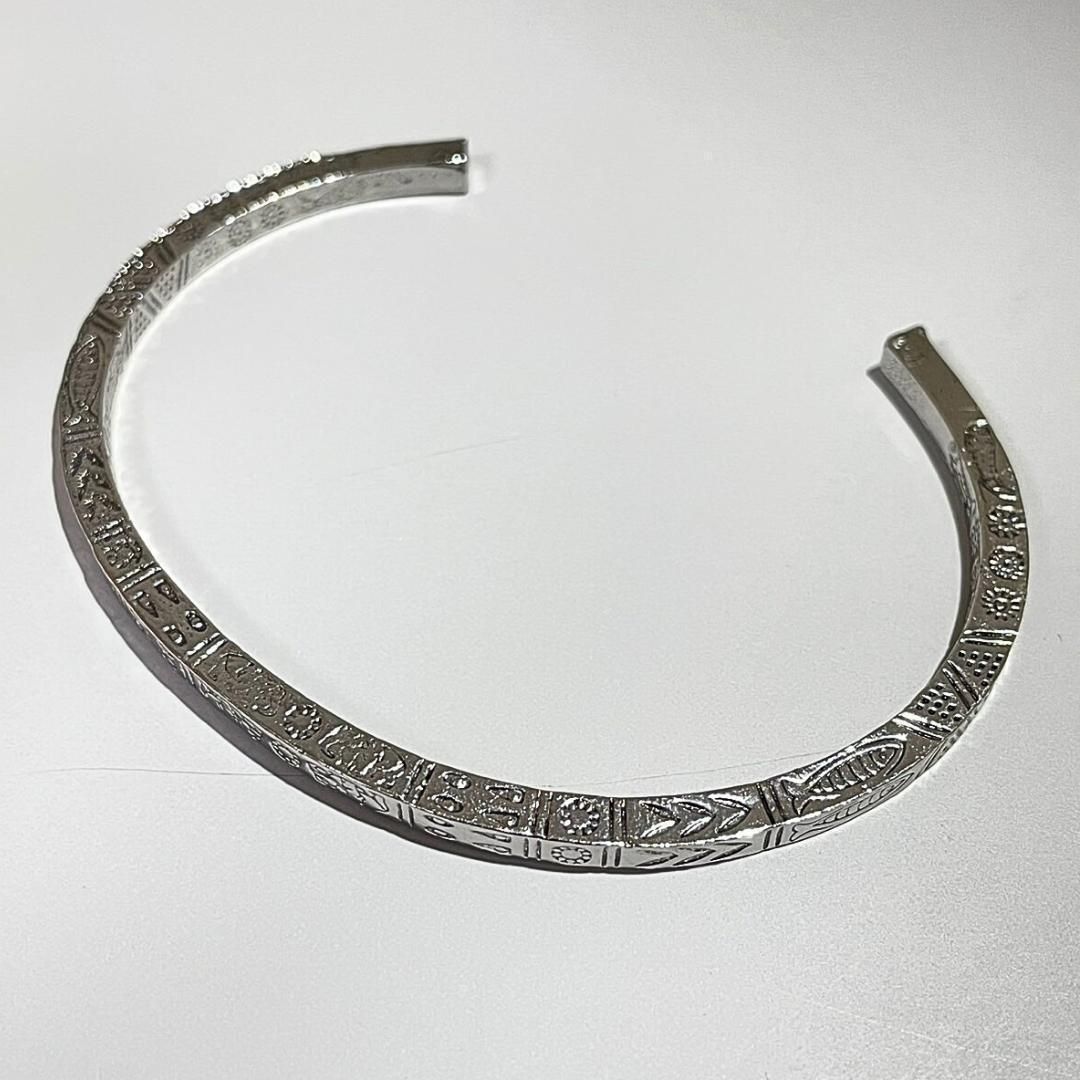 トゥアレグ族バングル ストレート角 手彫り模様 メンズ レディース