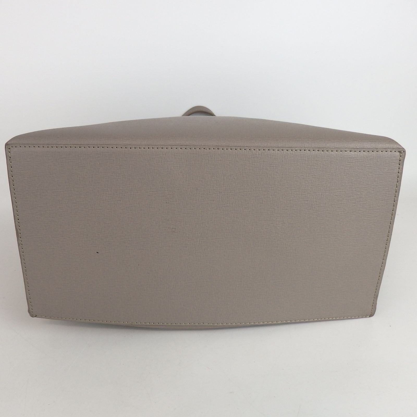 FURLA フルラ 斜め仕切り トートバッグ サフィアーノレザー 金色 