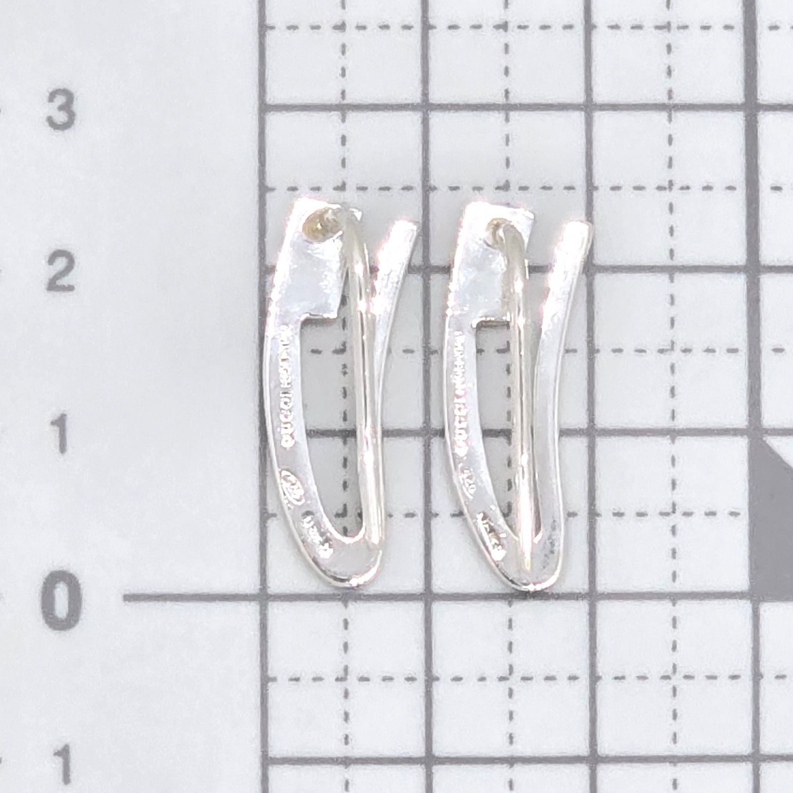 GUCCI グッチ カットアウトG ロゴ フック ピアス 両耳 スターリング