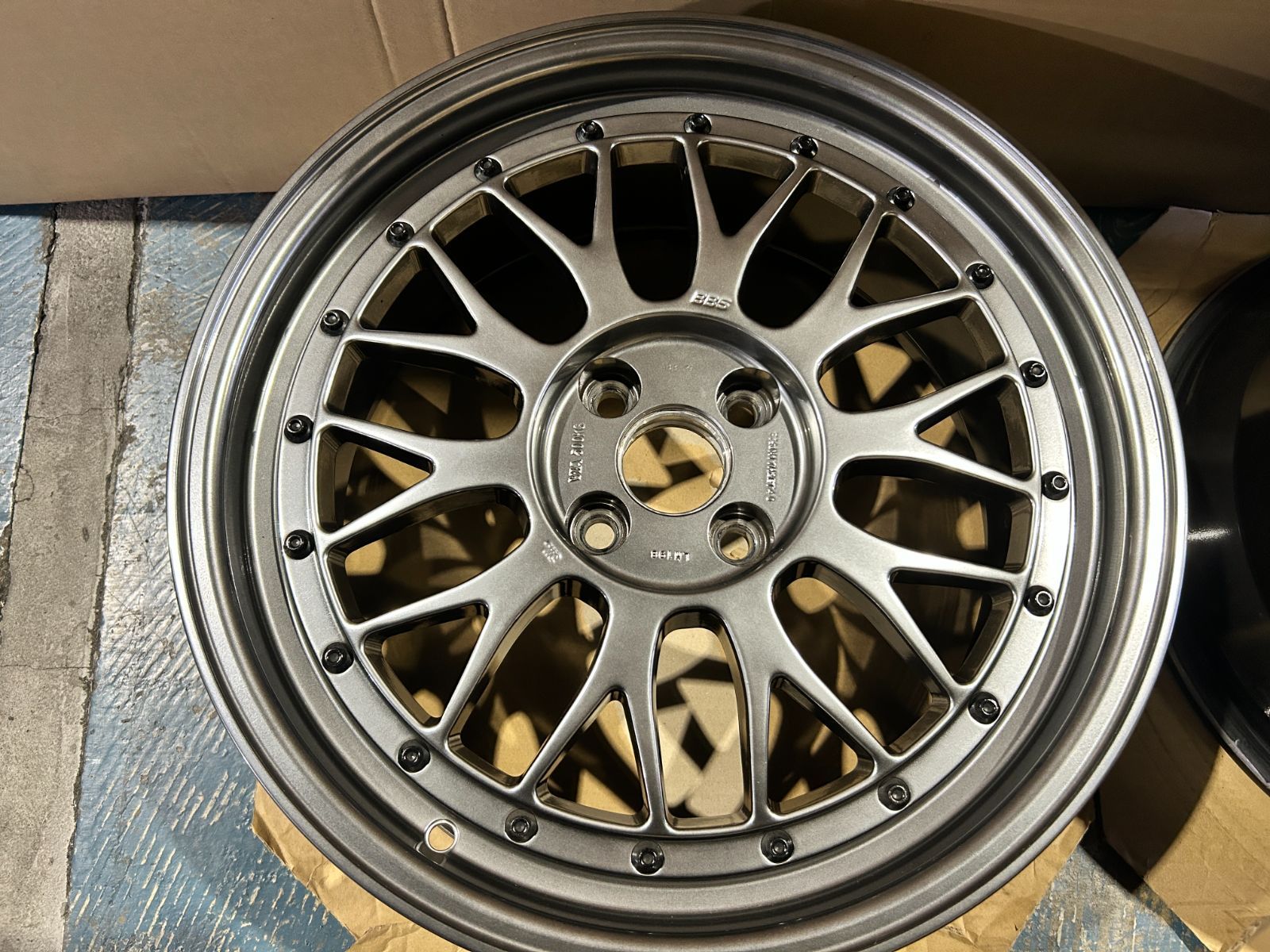 BBS LM 198 17インチ 7 5 J 40 PFS 4 H 100 4本セット MINI R 56