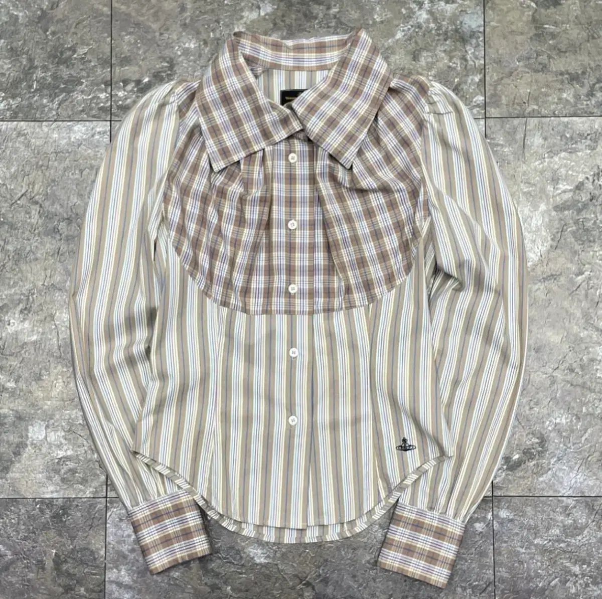 VIVIENNE WESTWOOD シャツ