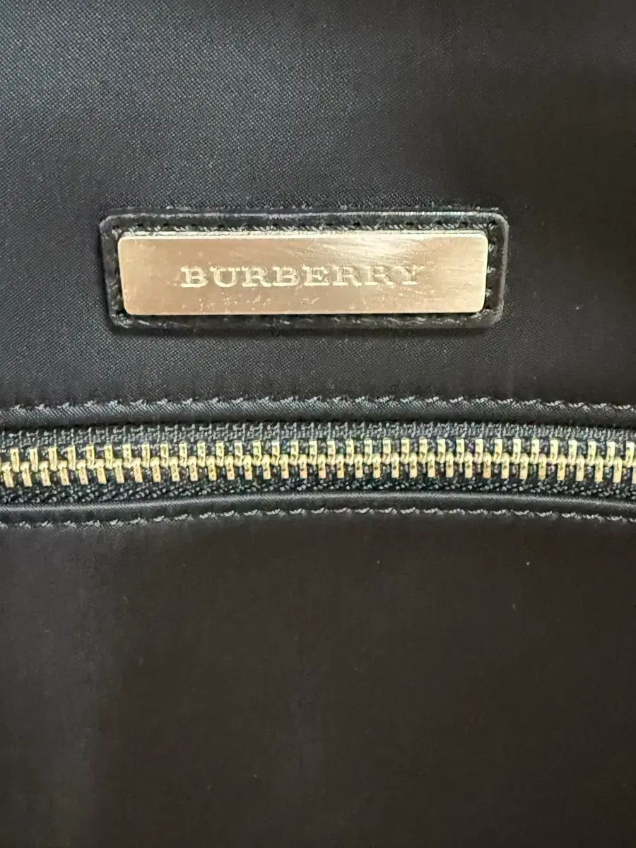  バーバリー チェック クロスバッグ メッセンジャーバッグ ショルダーバッグ