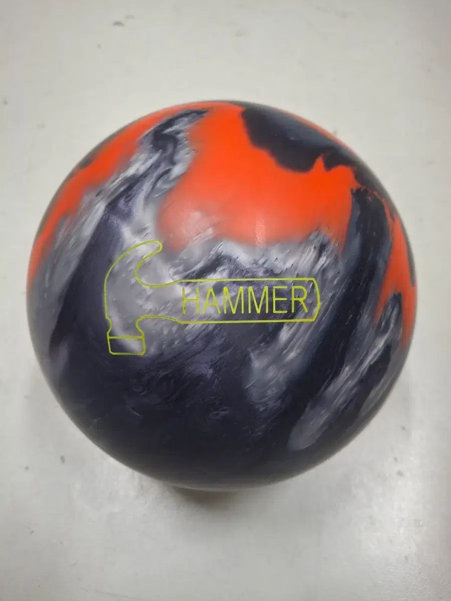 A級 ボーリングボール HAMMER タブーハイブリッド フックボール 15パウンド ２フィンガー