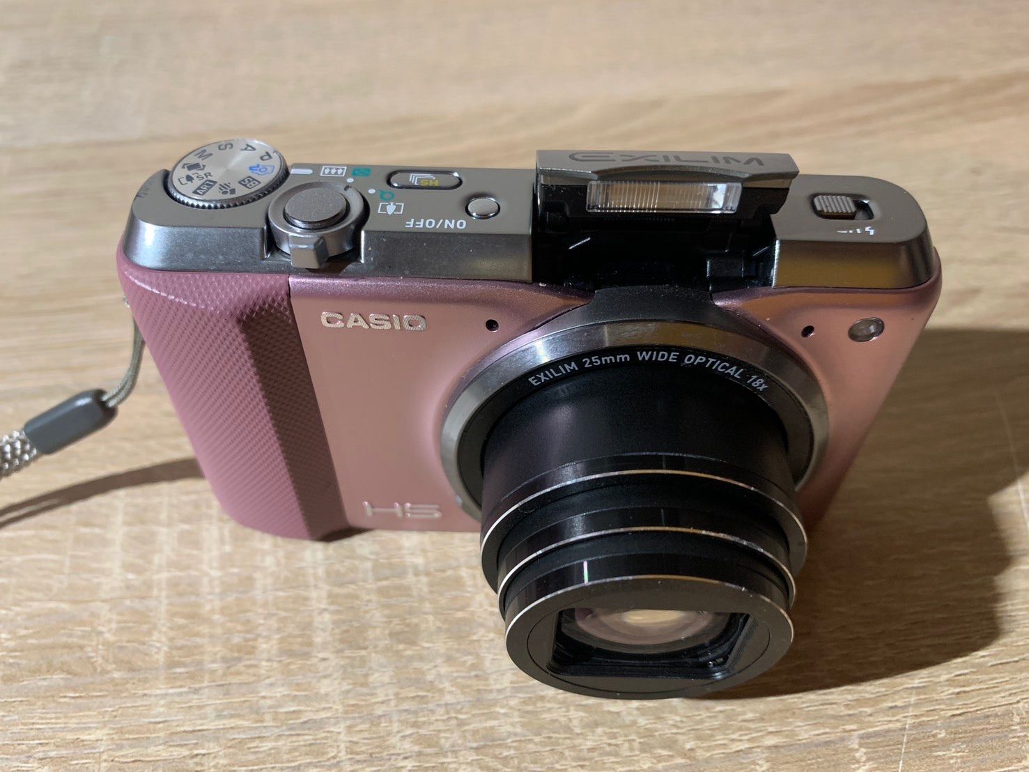 7074 Casio EXILIM EX-ZR700 ピンク デジカメ