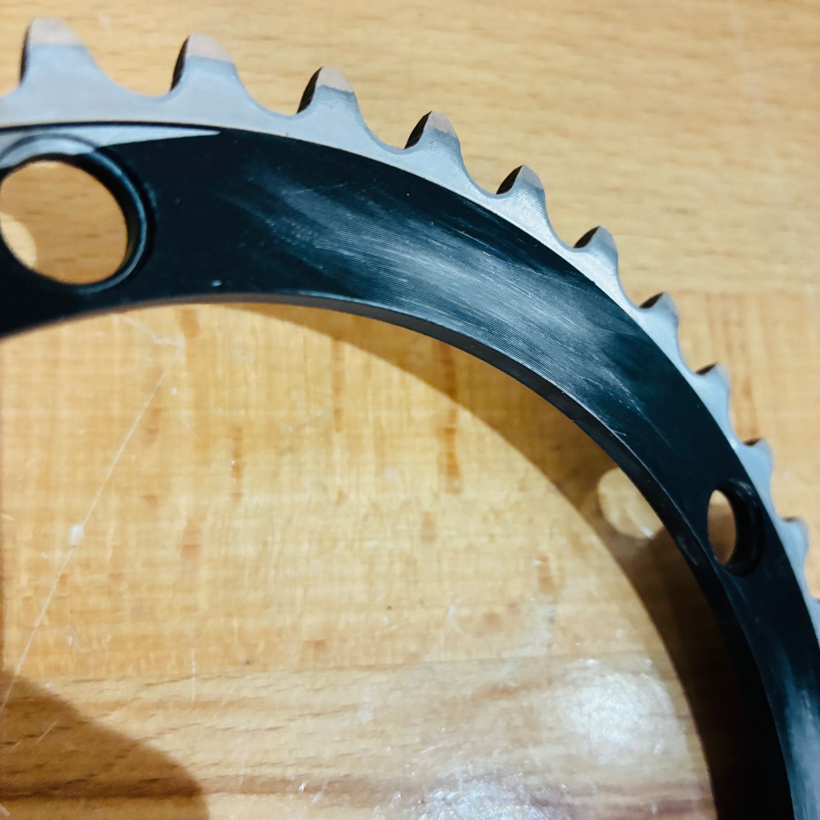 中古品】 スギノ ZEN Messenger P.C.D.144mm 42T 5アーム CRITERIUM 禅