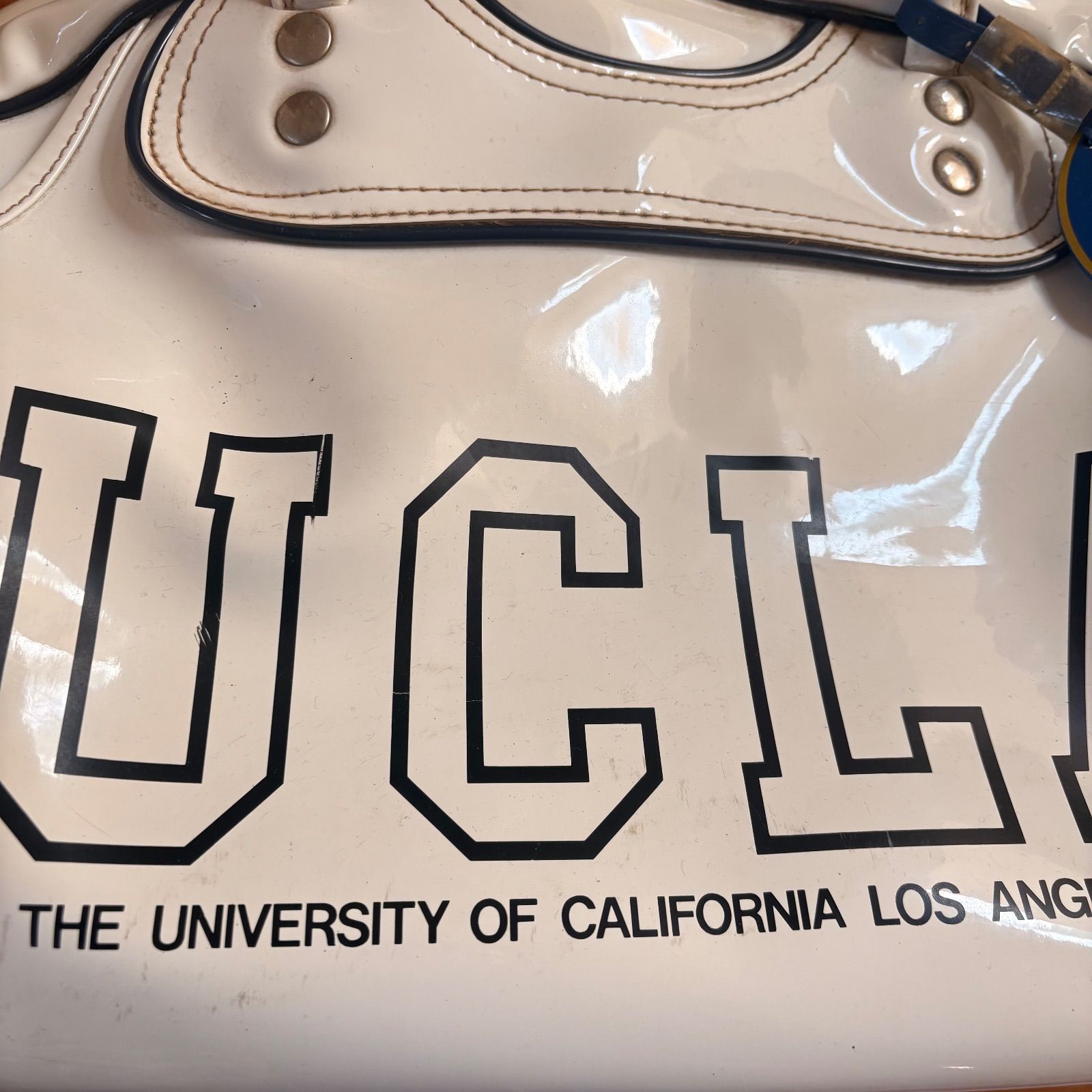 UCLA エナメルバッグ ホワイト ACE ヴィンテージ 80s スポーツバッグ