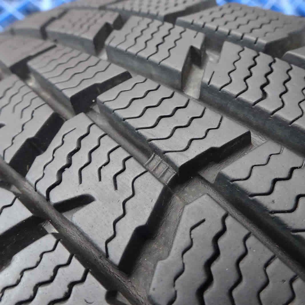DUNLOP WINTER MAXX WM01 145/80R13 13インチ 4本 バリ溝 タント ワゴンR モコ N-BOX プレオ等　(VTL994) WINTER MAXX 冬4本 会社宛 送料無料 145/80R13 75Q ダンロップ WM01