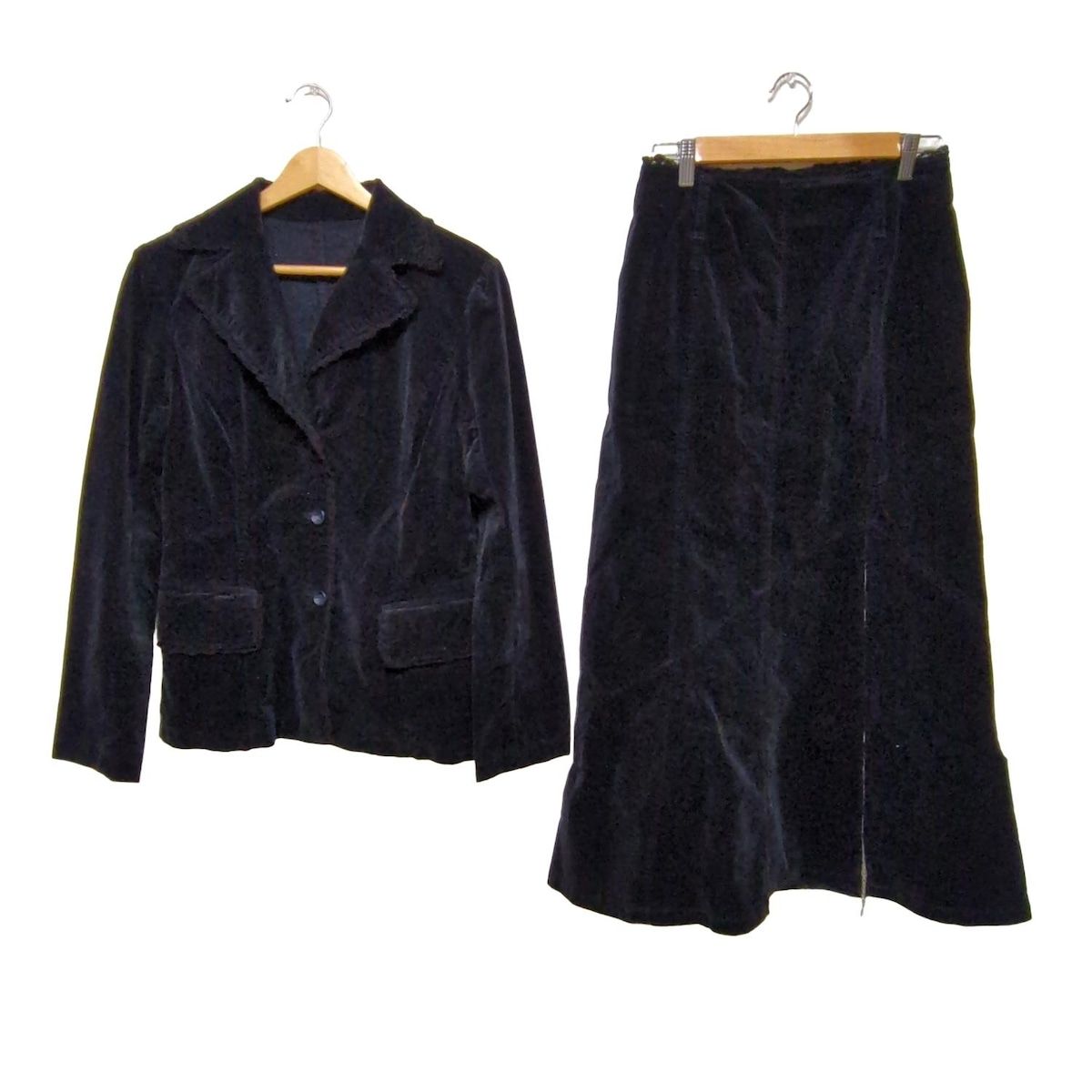 NERO ネロ|センソユニコ スカートスーツ レディース - 黒 ベロア|レース|ラインストーン