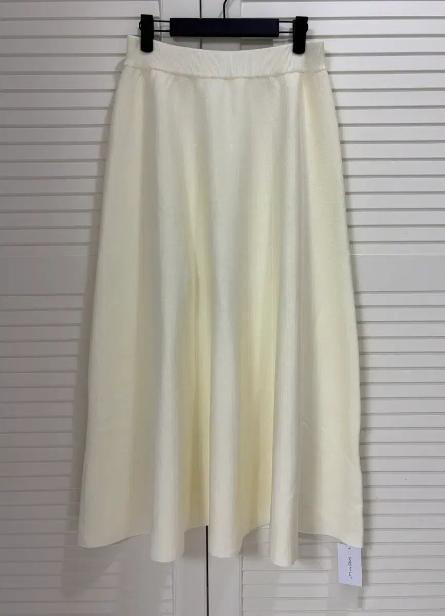 スカート 白